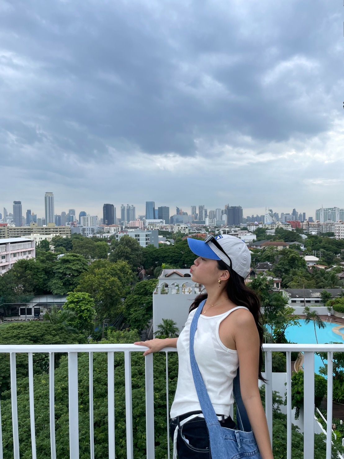 ♥️☁️超百搭美式慵懶細削肩背心