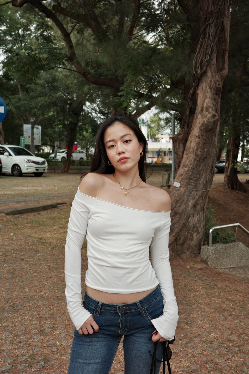 ๆฉ็งๅฟ
ๅ๐็ฐก็ดไธๅญ้ ็ฝ่ฒBMๆ้ท่ข๐งธ