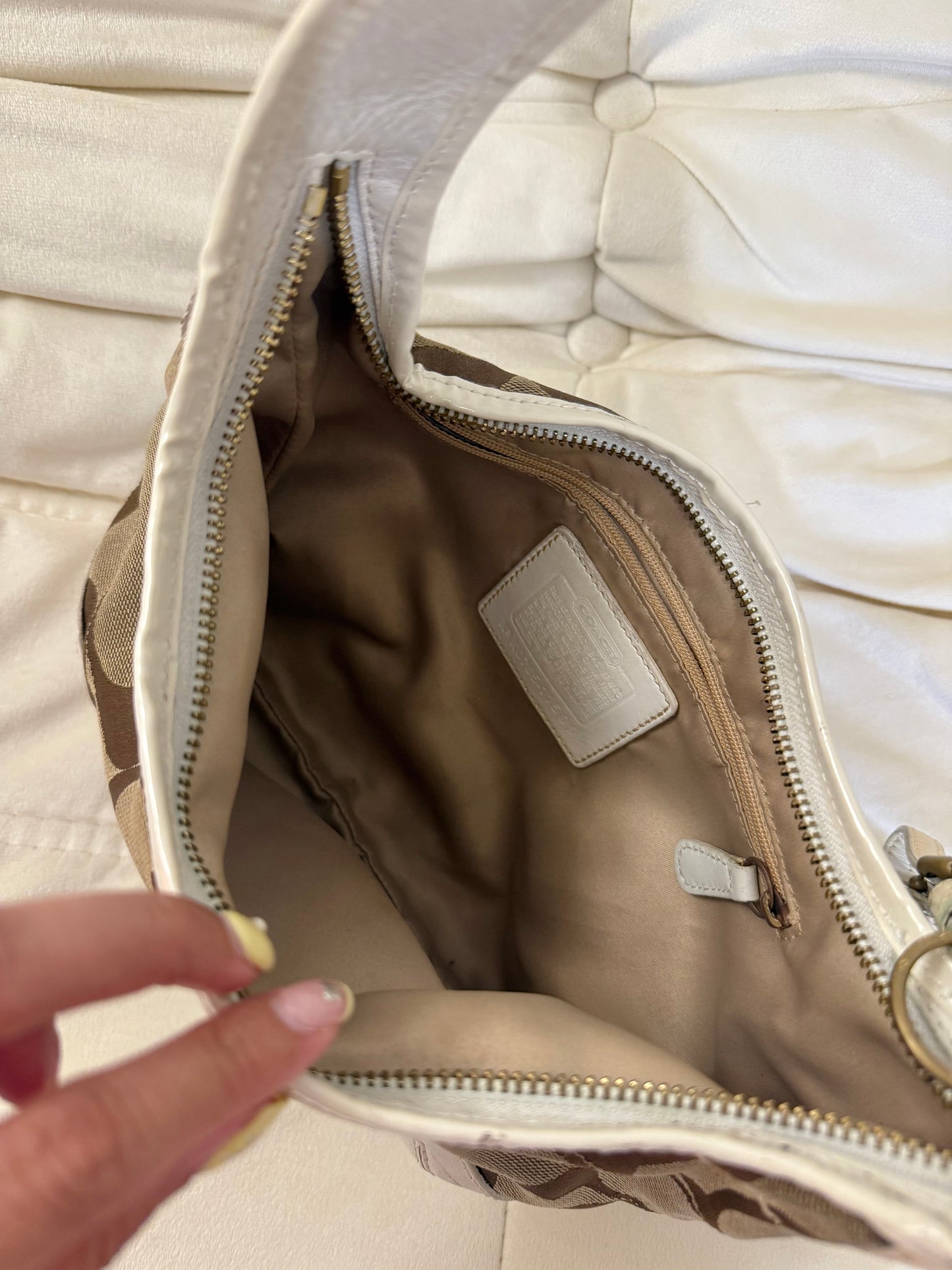 ๆณฐๅ๐น๐ญๆๅฏถโญ๏ธCoach็ถๅ
ธ่่ฑMoon bag๐ๅกๅ
ถ็ฝๆผๆฅ่ฉ่ๅ