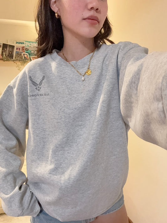 沖繩挖寶🇯🇵超特別🔥美製🇺🇸𝐀𝐈𝐑 𝐅𝐎𝐑𝐂𝐄空軍刷絨大學踢!!✈️