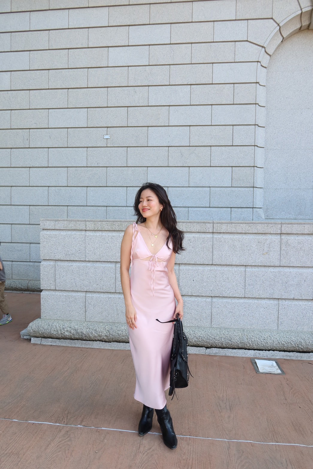 本期必買!!超美緞面綁帶嫩粉長洋🦢🩰