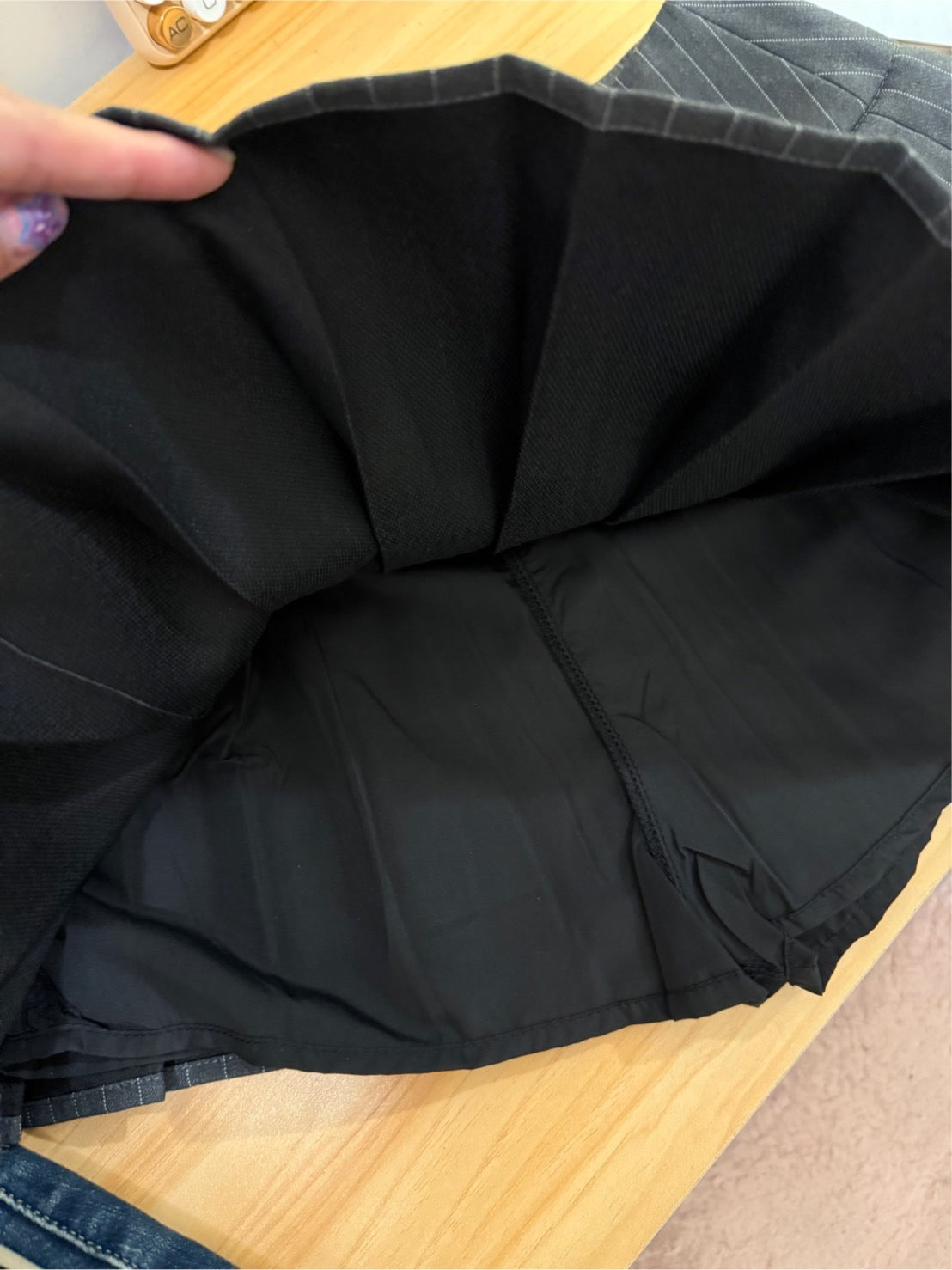 條紋灰色學院百褶裙📖