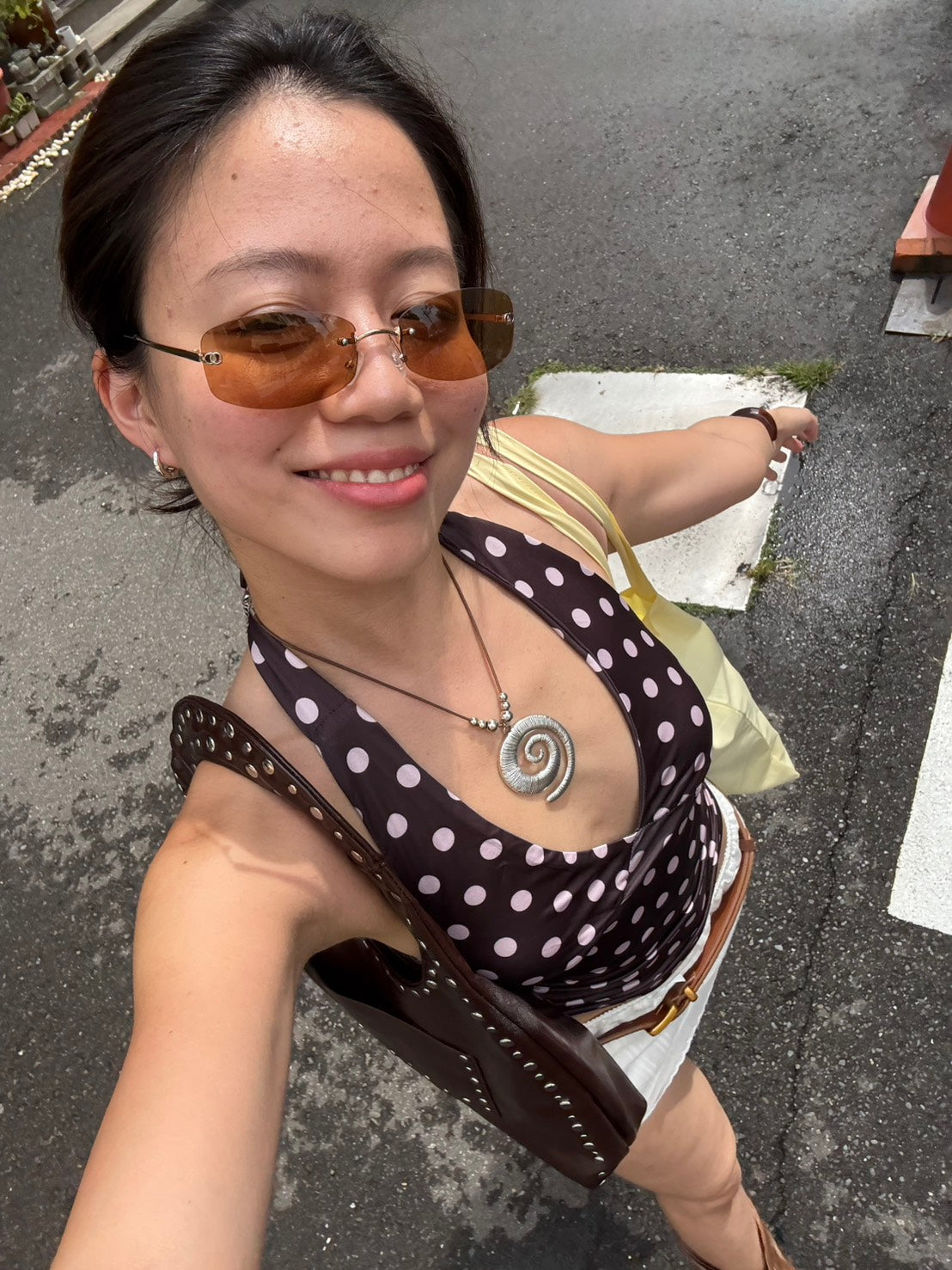單肩卯釘扣肩背包🧈🍫