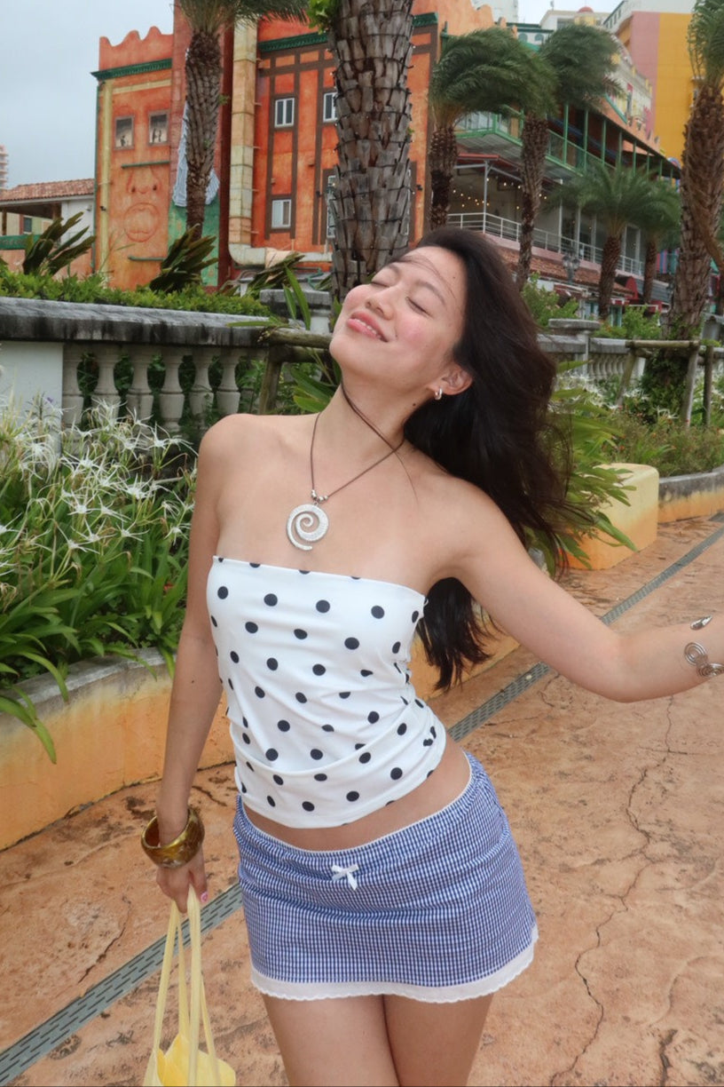 本期必買⭐️polka dotty tube top!!!🎱🤍