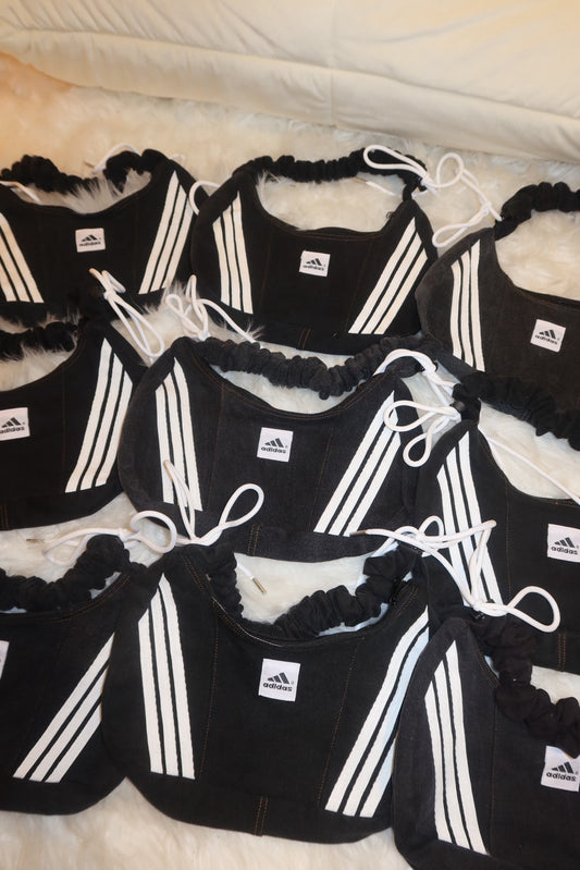 🇹🇭泰製愛迪達🎱黑色系列remake肩背包⭐️