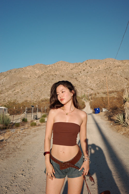 西部沙漠女孩🤎咖啡色平口上衣🏜