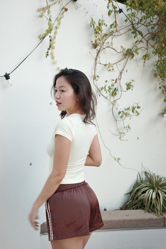 𝐒𝐩𝐨𝐫𝐭𝐲 𝐛𝐫𝐨𝐰𝐧𝐢𝐞 𝐥𝐚𝐜𝐞 𝐬𝐡𝐨𝐫𝐭𝐬🤎🍫