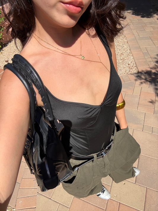 超辣❤️🔥大方領低胸body suit🖤