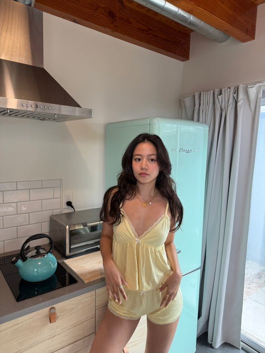 嫩黃色美式細肩睡衣套裝🧈⭐️