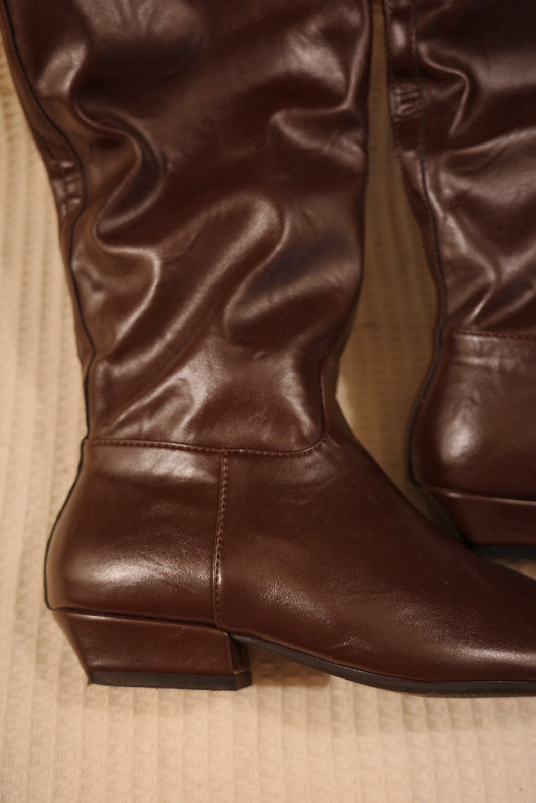 秋冬質感平底咖色直筒皮靴🤎🐎