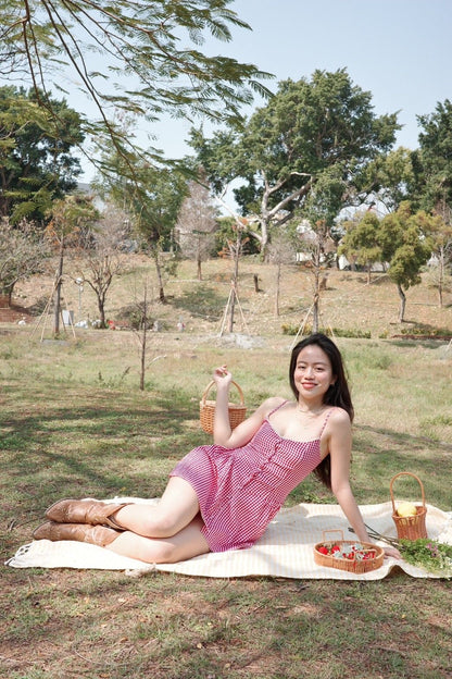 𝒔𝒕𝒓𝒂𝒘𝒃𝒆𝒓𝒓𝒚🍓𝑪𝒐𝒕𝒕𝒂𝒈𝒆𝒄𝒐𝒓歐美格紋田園小短洋🧺