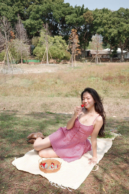 𝒔𝒕𝒓𝒂𝒘𝒃𝒆𝒓𝒓𝒚🍓𝑪𝒐𝒕𝒕𝒂𝒈𝒆𝒄𝒐𝒓歐美格紋田園小短洋🧺