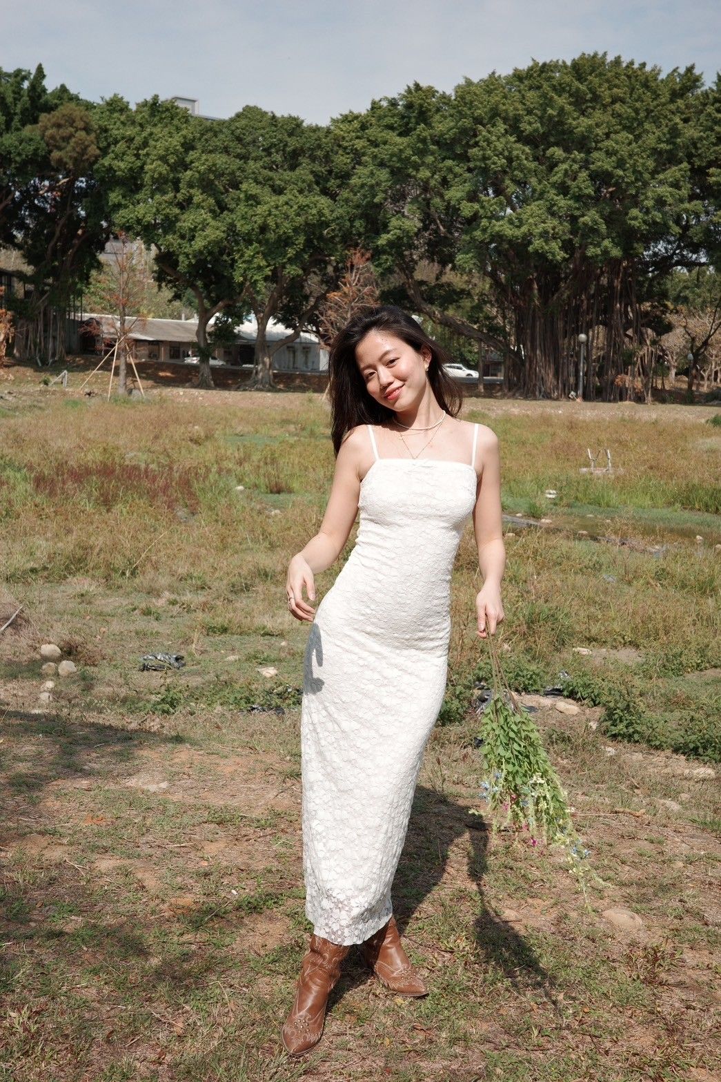 𝑳𝒂𝒄𝒆-𝒕𝒓𝒊𝒎𝒎𝒆𝒅超美長蕾絲緊身平口洋裝🕊️🧺