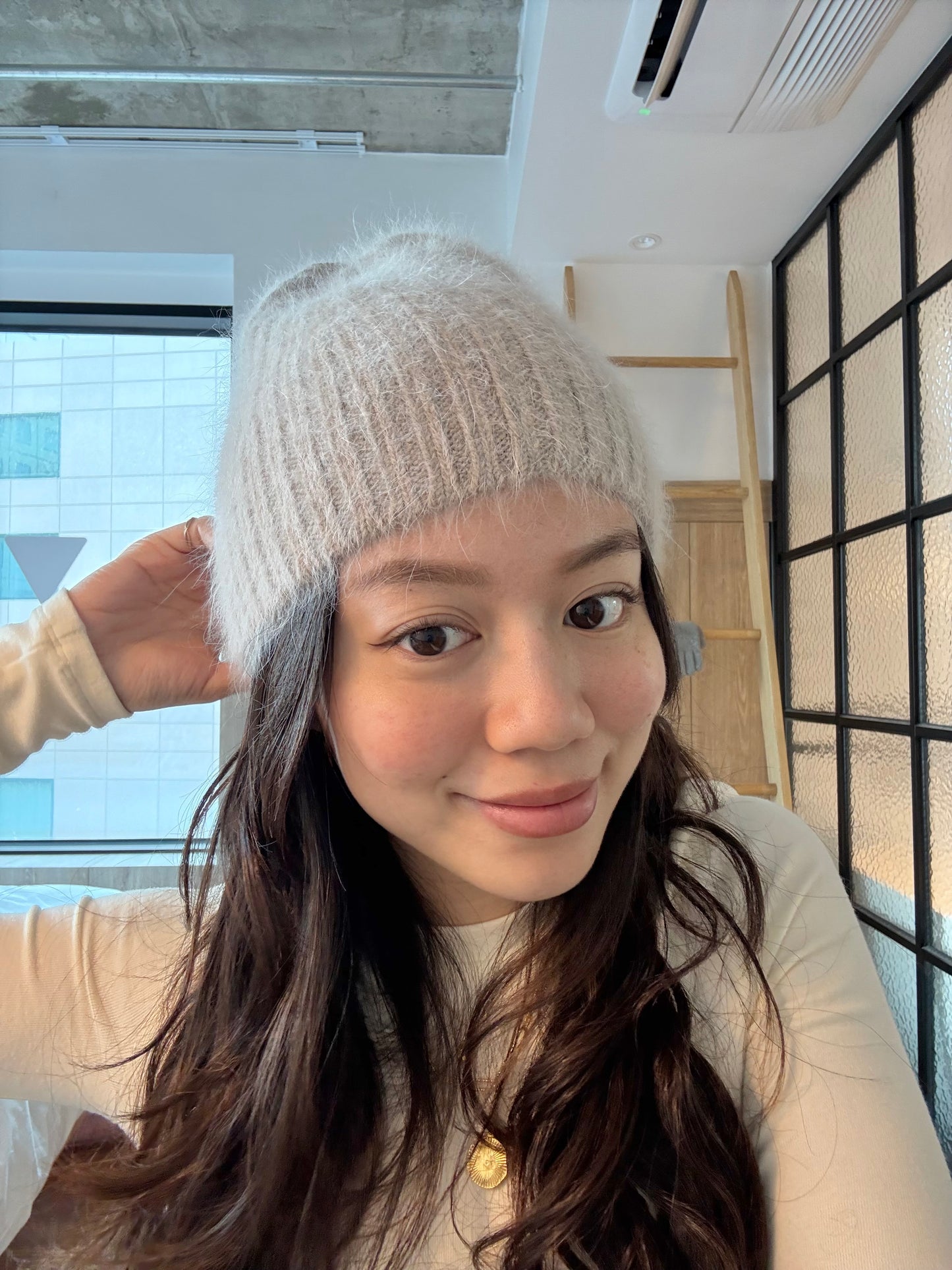 🇰🇷𝐅𝐥𝐮𝐟𝐟𝐲 𝐊𝐧𝐢𝐭 𝐁𝐞𝐚𝐧𝐢𝐞｜三色毛茸暖感毛帽⭐️