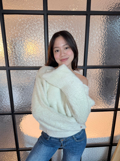 限量🇰🇷🔥𝐅𝐮𝐳𝐳𝐲 𝐒𝐡𝐨𝐫𝐭 𝐊𝐧𝐢𝐭 𝐓𝐨𝐩｜馬海毛超親膚短版微落肩毛衣🐑