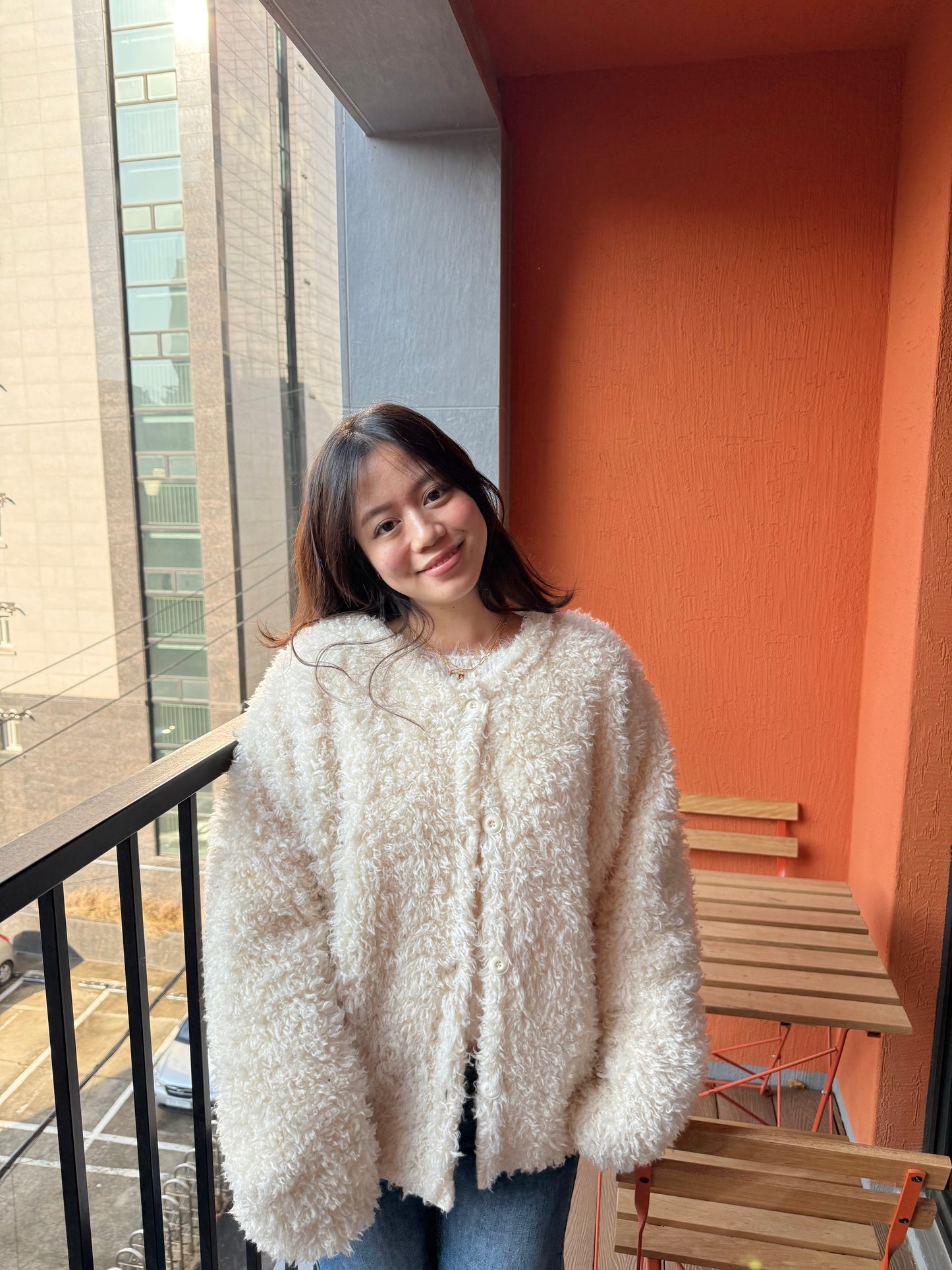 限量🔥🇰🇷𝐂𝐫𝐞𝐚𝐦 𝐂𝐮𝐫𝐥 𝐅𝐥𝐞𝐞𝐜𝐞 𝐉𝐚𝐜𝐤𝐞𝐭｜奶霜大毛毛外套🐑🧸