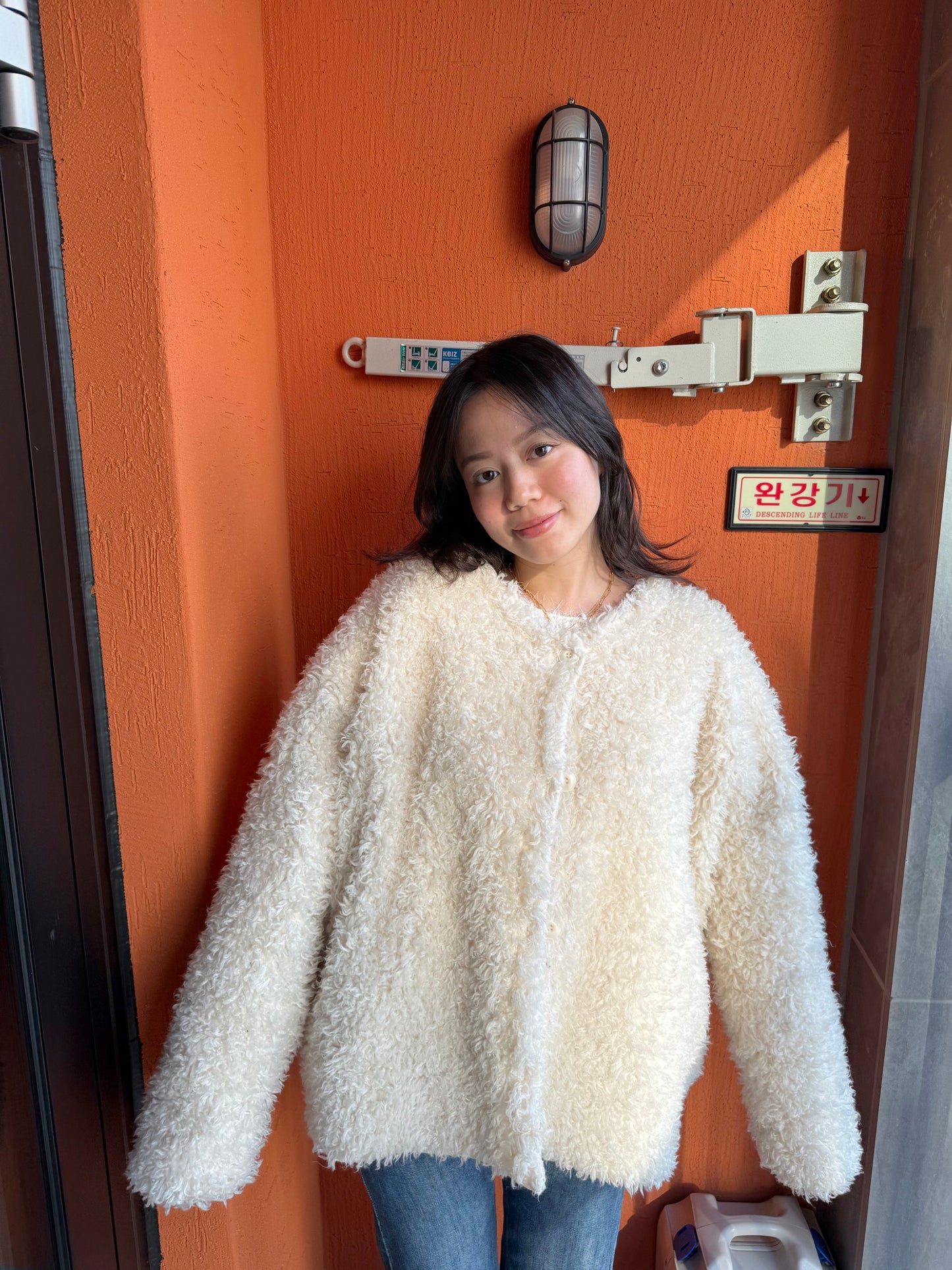 限量🔥🇰🇷𝐂𝐫𝐞𝐚𝐦 𝐂𝐮𝐫𝐥 𝐅𝐥𝐞𝐞𝐜𝐞 𝐉𝐚𝐜𝐤𝐞𝐭｜奶霜大毛毛外套🐑🧸