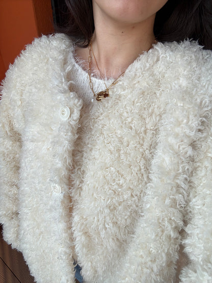 限量🔥🇰🇷𝐂𝐫𝐞𝐚𝐦 𝐂𝐮𝐫𝐥 𝐅𝐥𝐞𝐞𝐜𝐞 𝐉𝐚𝐜𝐤𝐞𝐭｜奶霜大毛毛外套🐑🧸