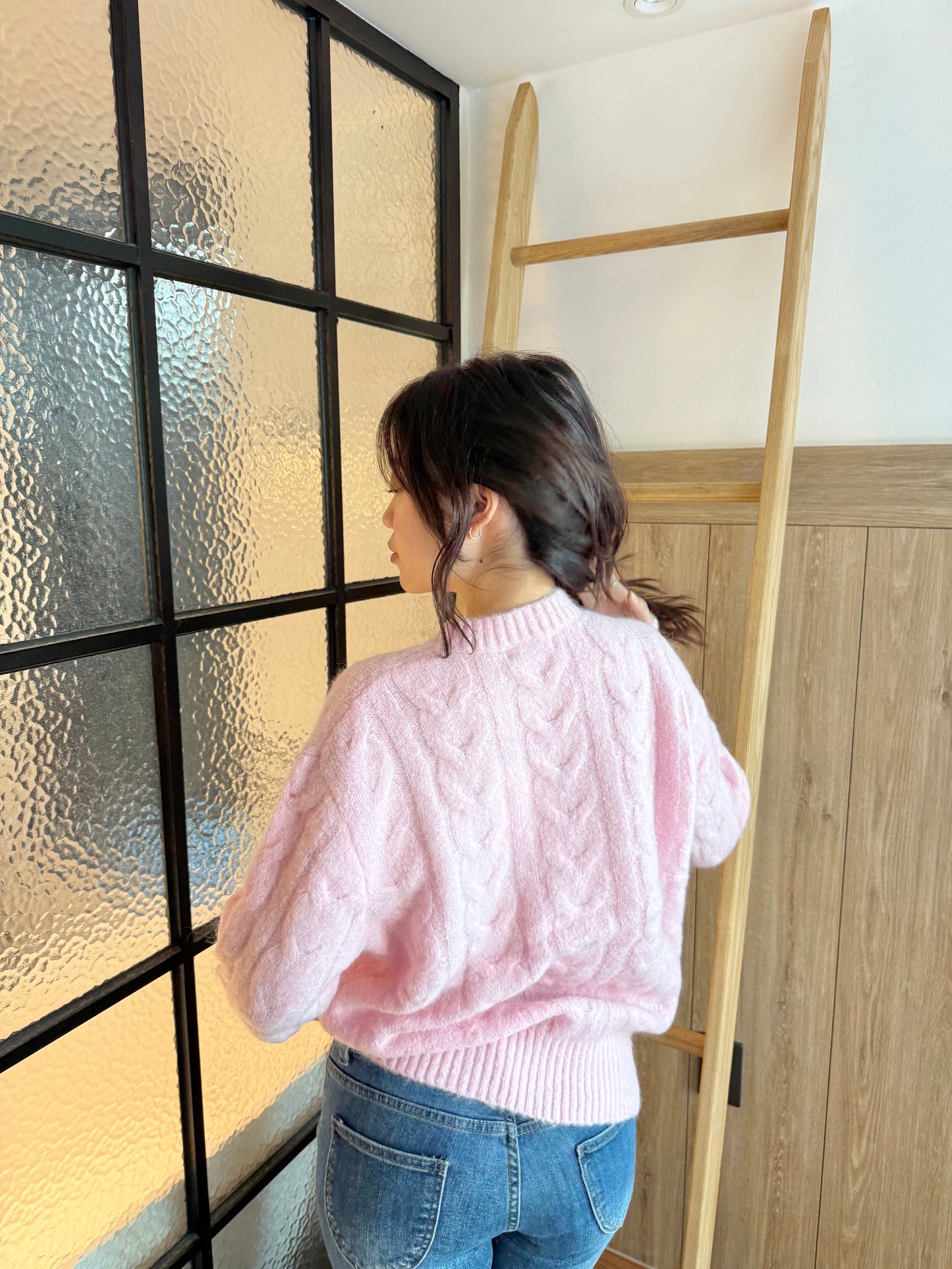 限量🔥🇰🇷𝐏𝐢𝐧𝐤 𝐏𝐥𝐮𝐬𝐡 𝐂𝐚𝐛𝐥𝐞 𝐊𝐧𝐢𝐭｜粉霧麻花毛衣💗🎀