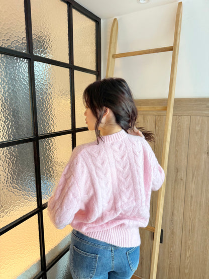 限量🔥🇰🇷𝐏𝐢𝐧𝐤 𝐏𝐥𝐮𝐬𝐡 𝐂𝐚𝐛𝐥𝐞 𝐊𝐧𝐢𝐭｜粉霧麻花毛衣💗🎀