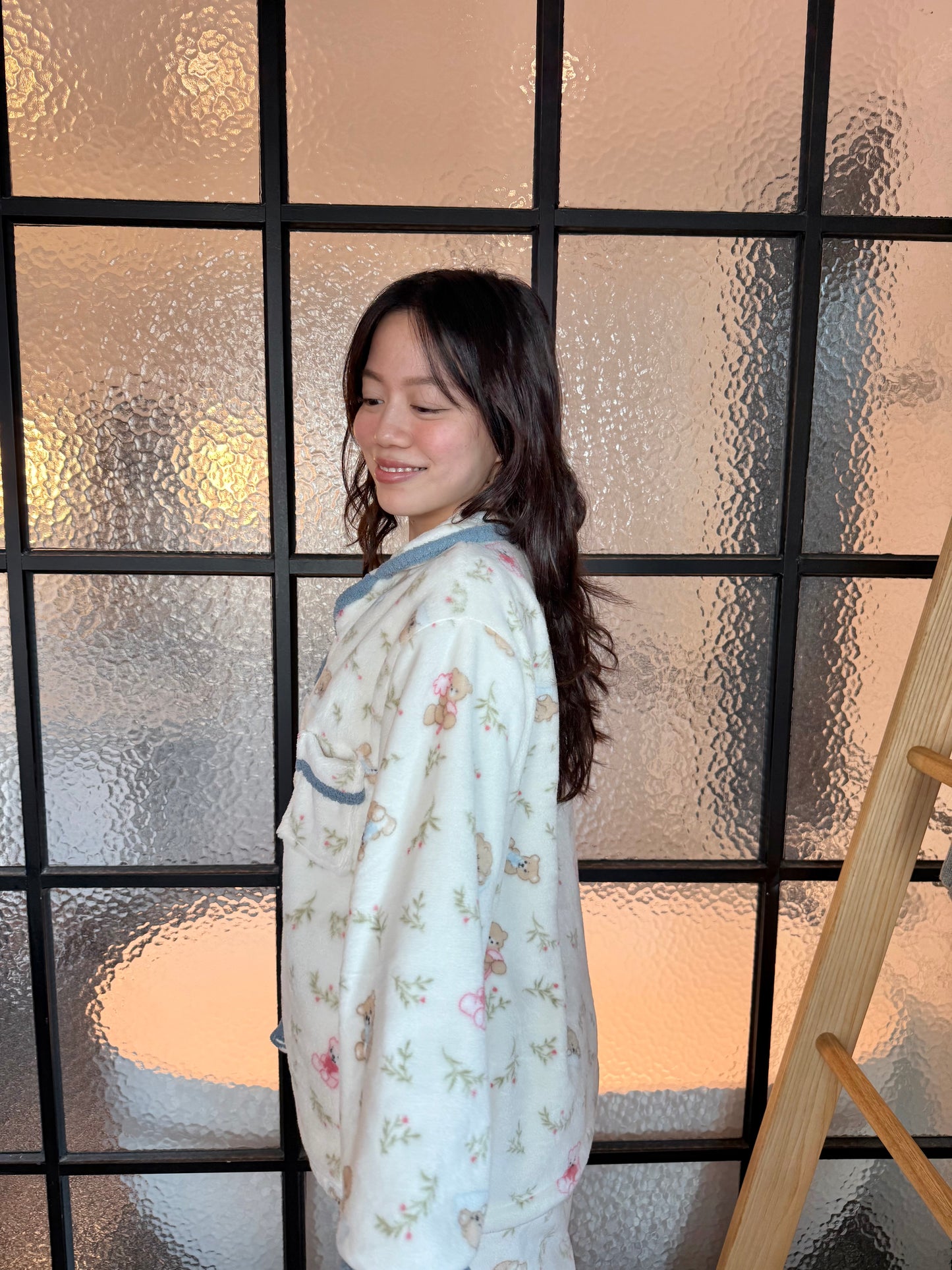 🧸🌷𝐁𝐞𝐚𝐫 𝐆𝐚𝐫𝐝𝐞𝐧 𝐅𝐥𝐞𝐞𝐜𝐞 𝐏𝐉｜小熊花園刷毛睡衣套裝🛏️