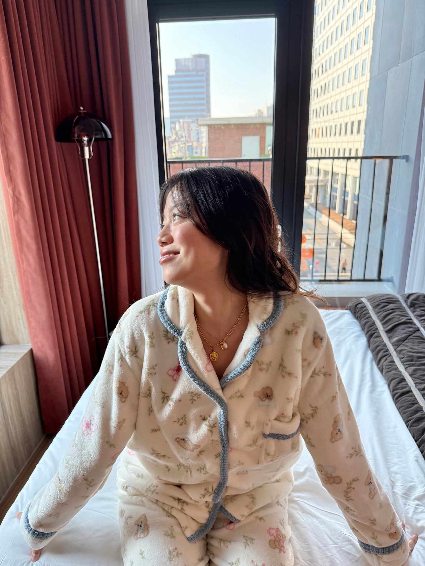 🧸🌷𝐁𝐞𝐚𝐫 𝐆𝐚𝐫𝐝𝐞𝐧 𝐅𝐥𝐞𝐞𝐜𝐞 𝐏𝐉｜小熊花園刷毛睡衣套裝🛏️