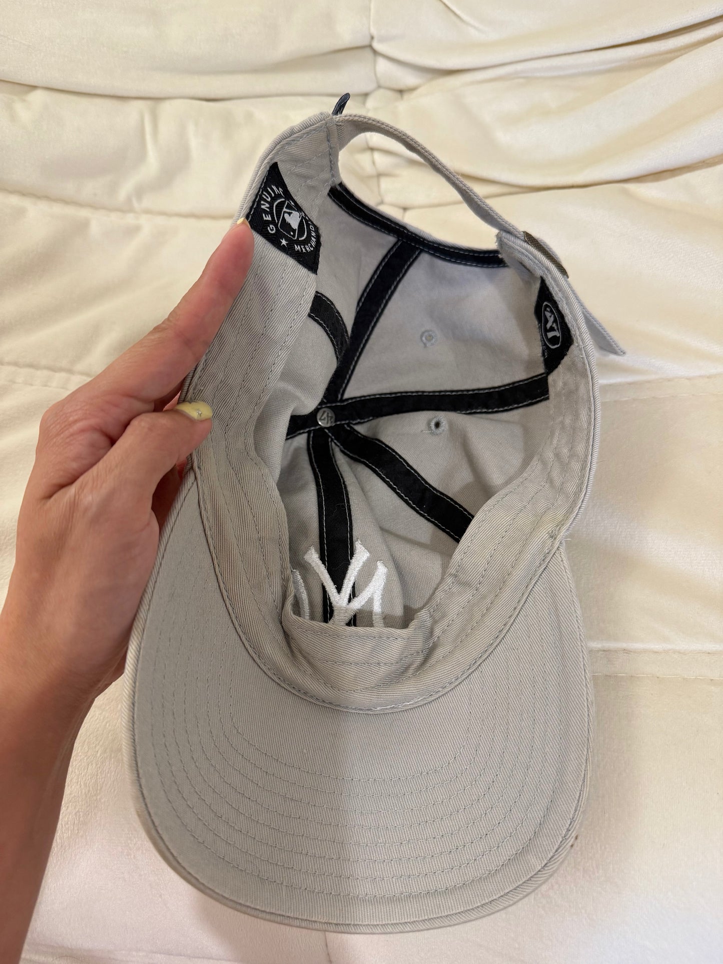 沖繩挖寶🇯🇵淺灰色洋基47棒球帽⚾️