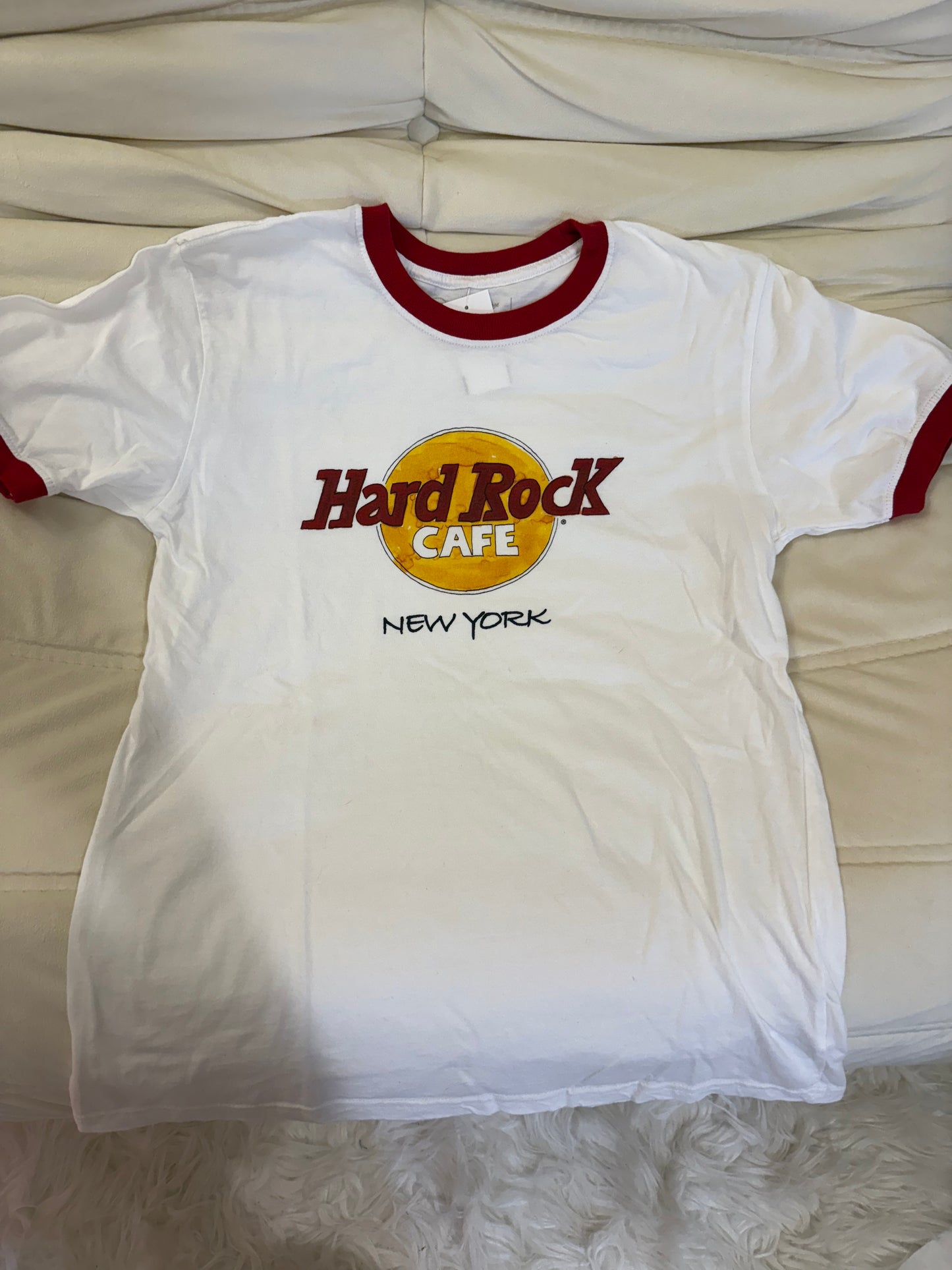 沖繩挖寶🇯🇵超好看Hard Rock撞色紐約踢☕️