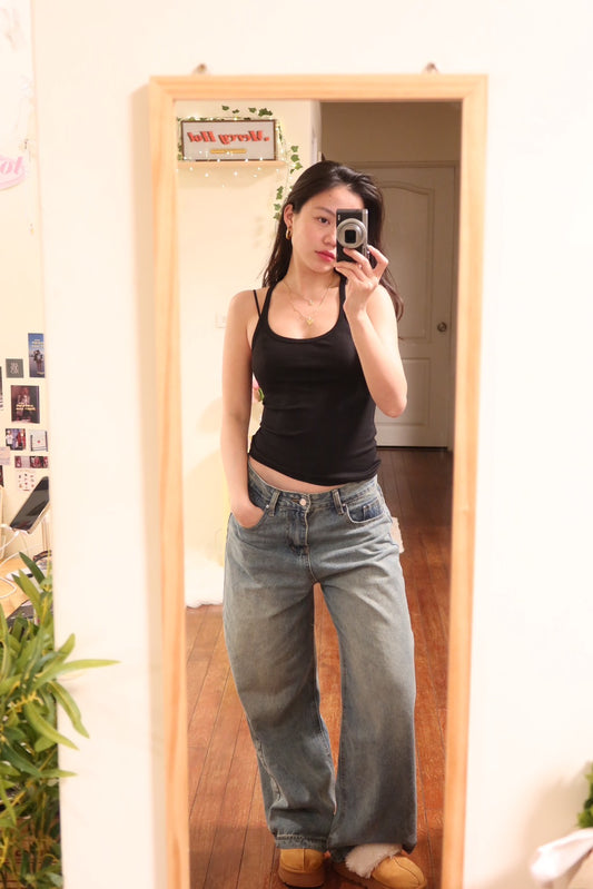 中藍色低腰牛仔褲微𝒃𝒂𝒈𝒈𝒚 𝒋𝒆𝒂𝒏𝒔👖