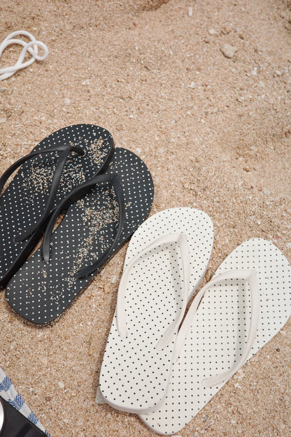 𝑺𝒖𝒎𝒎𝒆𝒓 𝒇𝒍𝒊𝒑 𝒇𝒍𝒐𝒑𝒔🩴🏝️🫧