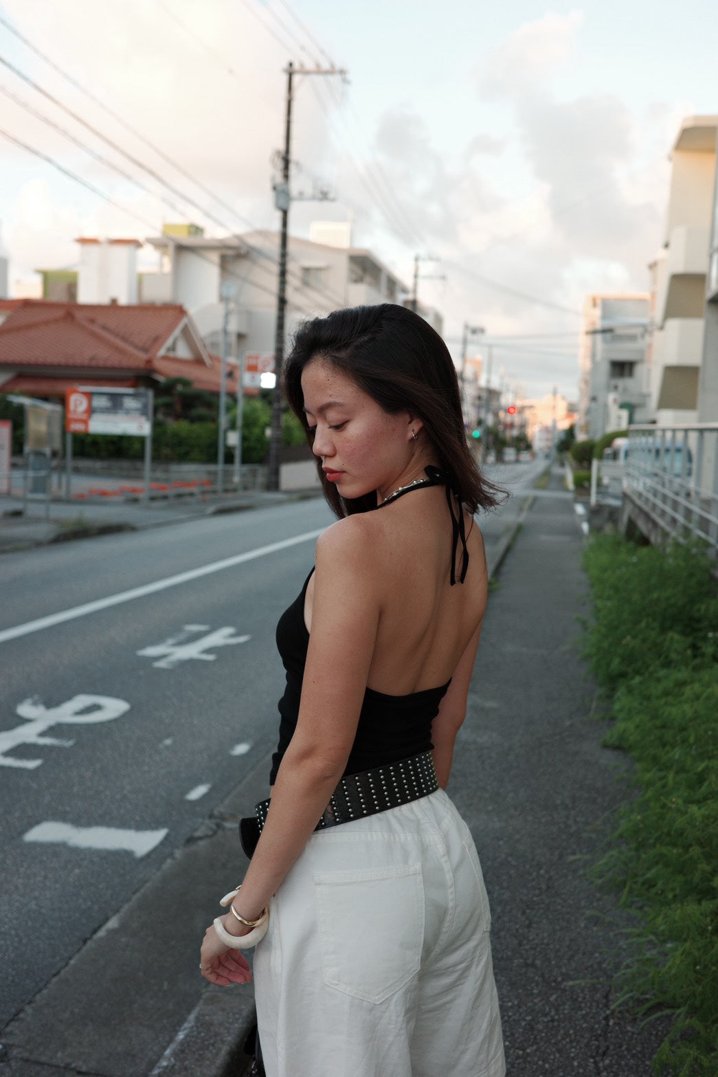 本期必買⭐️超好看螺紋繞脖綁帶露背背心🖤