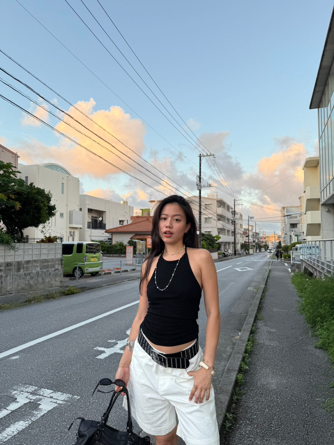 本期必買⭐️超好看螺紋繞脖綁帶露背背心🖤