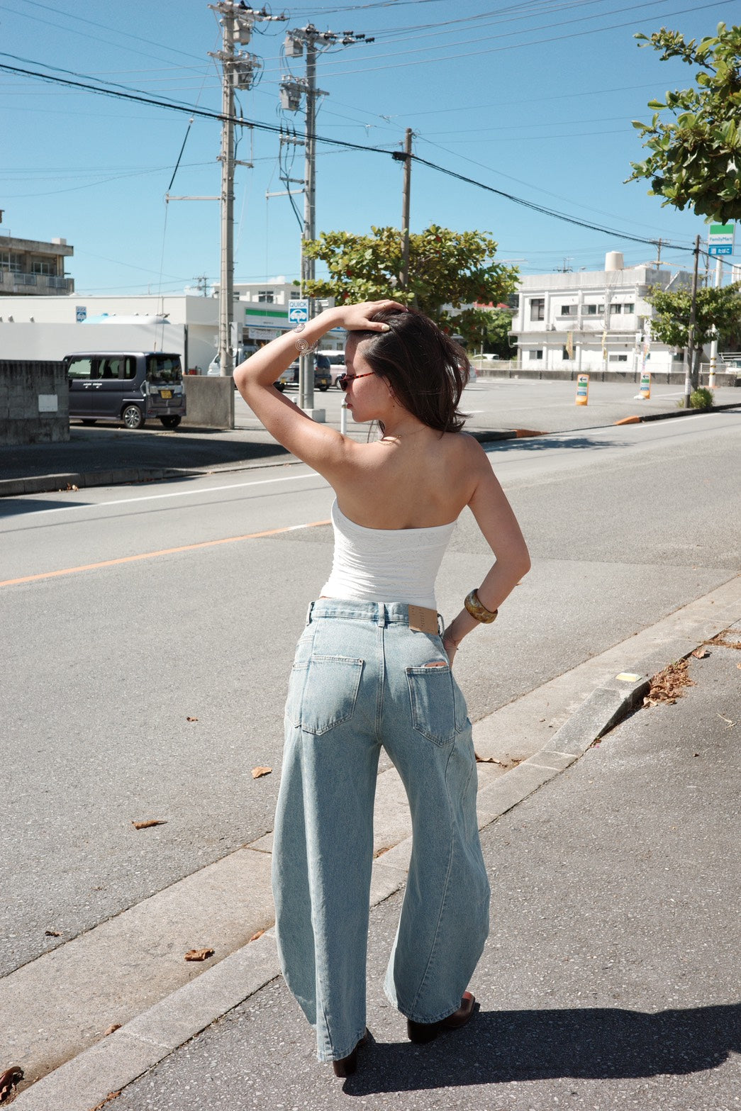 質感超好⭐️歐美彎刀淺藍色低腰牛仔褲👖