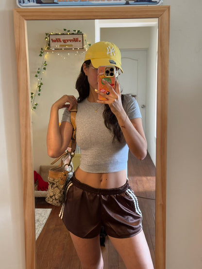 𝐒𝐩𝐨𝐫𝐭𝐲 𝐛𝐫𝐨𝐰𝐧𝐢𝐞 𝐥𝐚𝐜𝐞 𝐬𝐡𝐨𝐫𝐭𝐬🤎🍫
