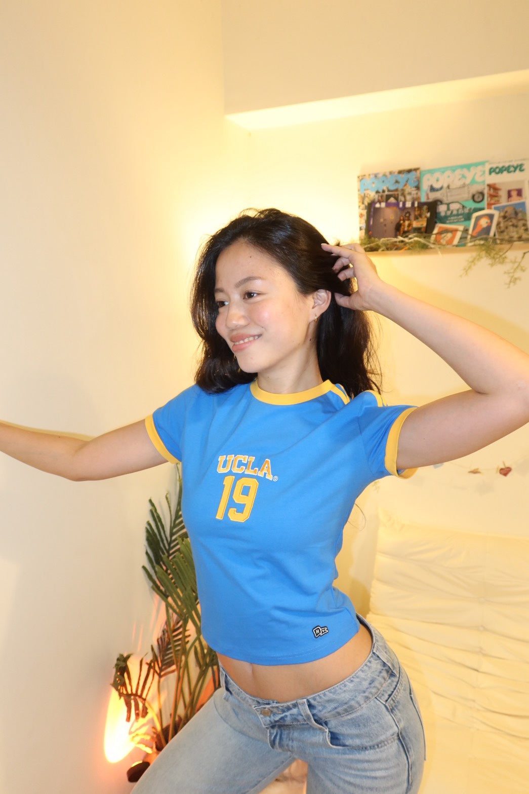 UCLA 刺繡美式撞色baby T 💙⭐️真的太好看😭