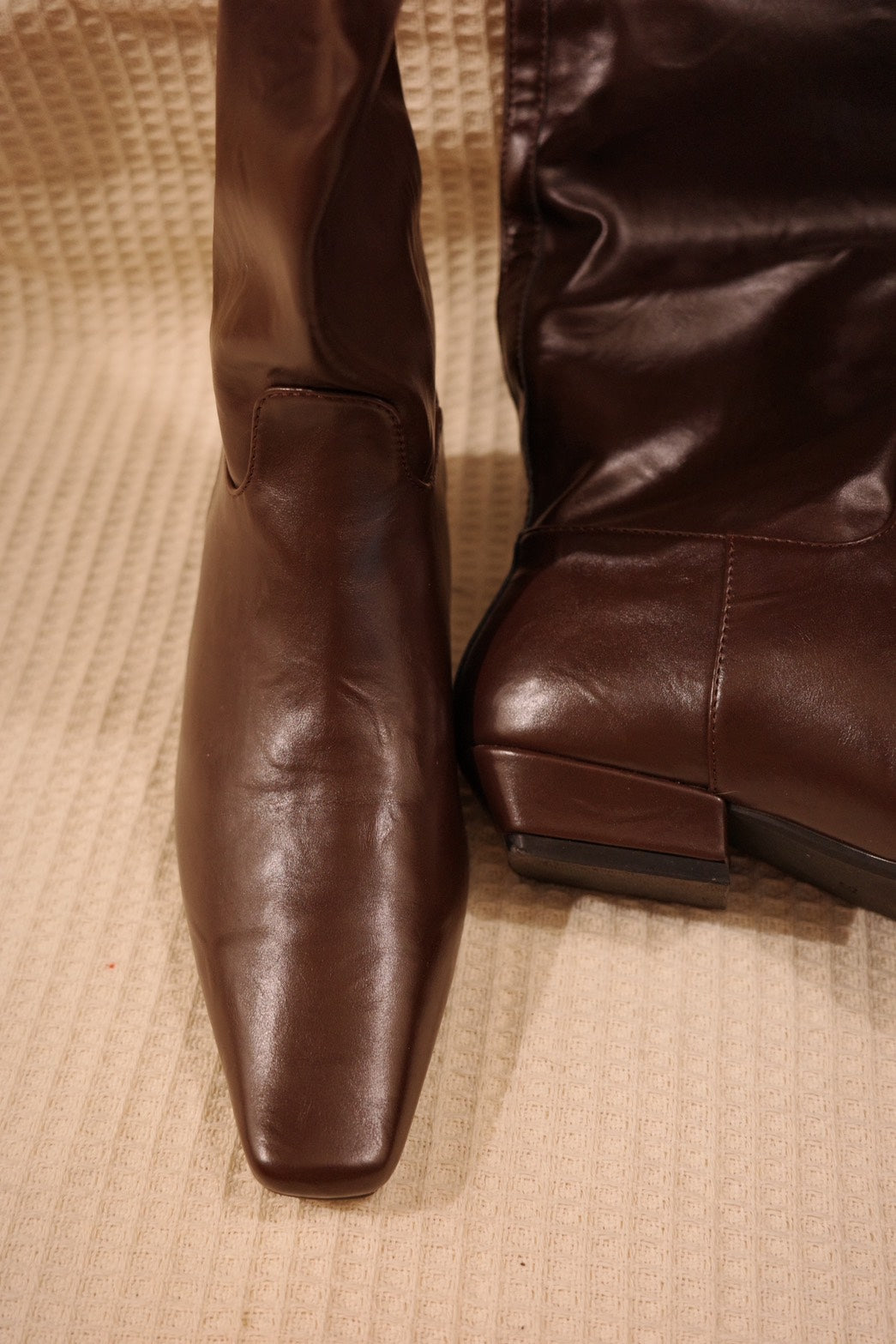 秋冬質感平底咖色直筒皮靴🤎🐎