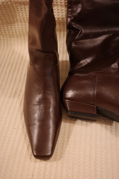 秋冬質感平底咖色直筒皮靴🤎🐎