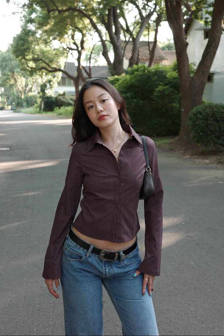 本期必買!!🧸超好看咖啡色條紋縮腰辣妹襯衫🤎