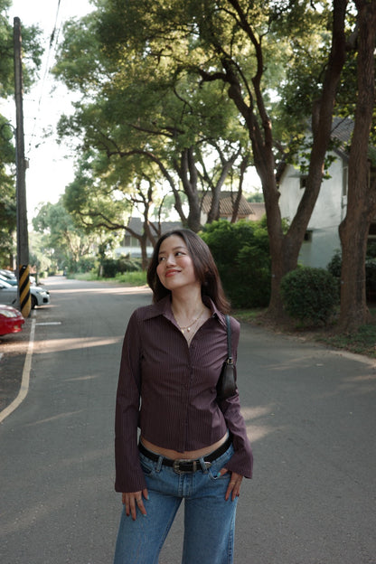 本期必買!!🧸超好看咖啡色條紋縮腰辣妹襯衫🤎