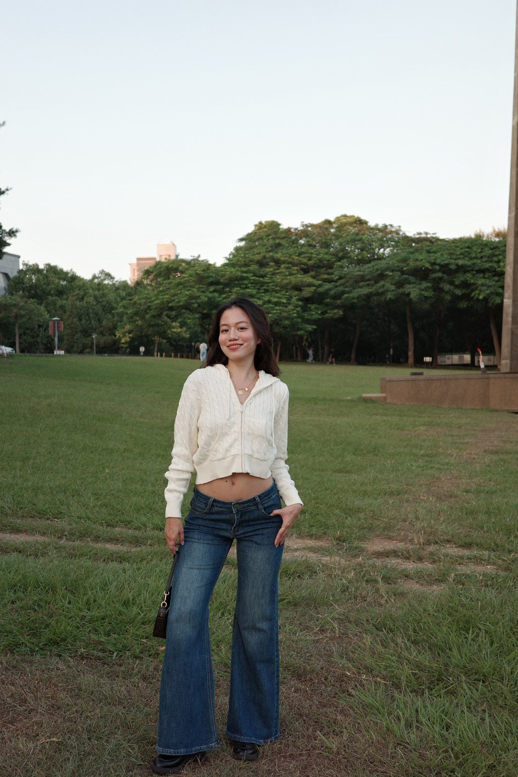 必買!!超好看低腰喇叭深中藍色2000S彈性牛仔褲🧸☕️