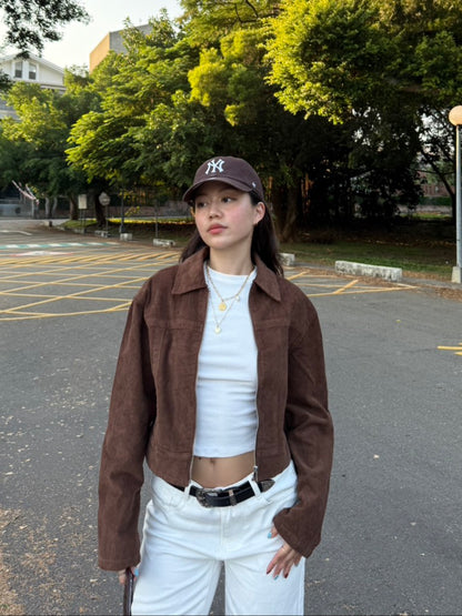 本期必買!!🧸BM風焦糖咖啡色燈芯絨復古翻領短版外套🍂