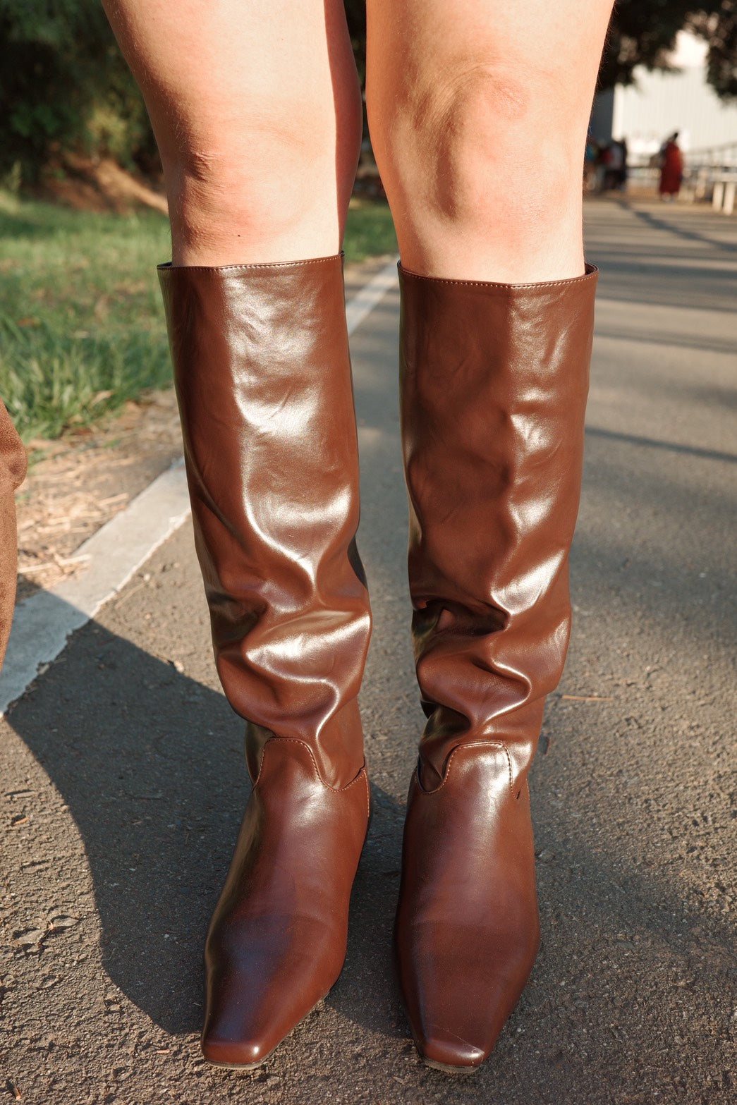 秋冬質感平底咖色直筒皮靴🤎🐎