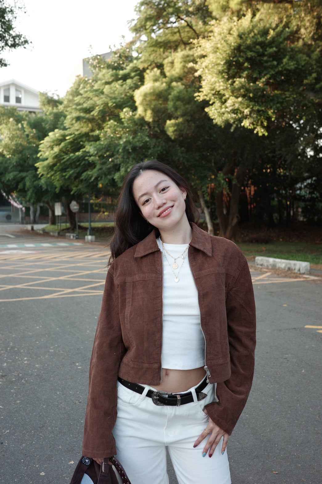 本期必買!!🧸BM風焦糖咖啡色燈芯絨復古翻領短版外套🍂