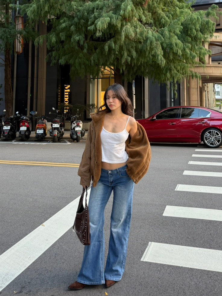 新款!!𝐓𝐡𝐞 𝟐𝟎𝟎𝟎𝐬 𝐟𝐥𝐚𝐫𝐞 𝐣𝐞𝐚𝐧𝐬 👖💌