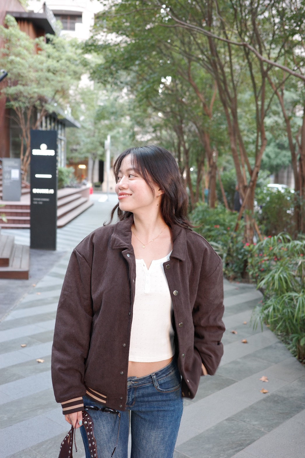 限量款!必買!!🧸𝐓𝐡𝐞 𝐛𝐫𝐨𝐰𝐧𝐢𝐞 𝐯𝐚𝐫𝐬𝐢𝐭𝐲 𝐣𝐚𝐜𝐤𝐞𝐭 🍫⚾️