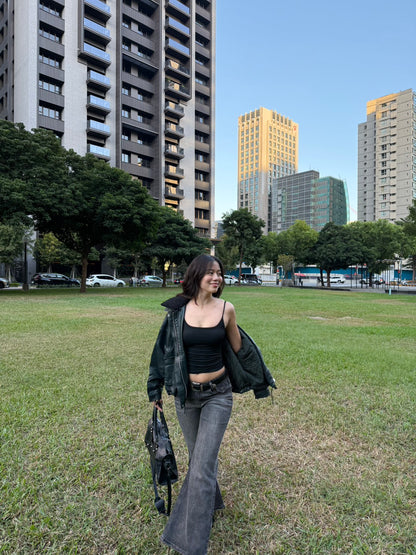 𝐆𝐫𝐮𝐧𝐠𝐞 𝐠𝐫𝐞𝐲 𝐟𝐥𝐚𝐫𝐞 𝐣𝐞𝐚𝐧𝐬 🖤