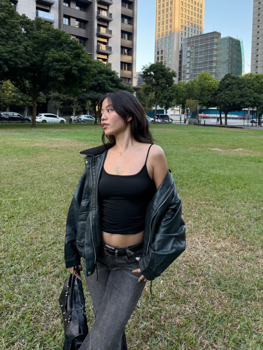 𝟐𝟎𝟎𝟎𝐬 𝐟𝐚𝐮𝐱-𝐥𝐞𝐚𝐭𝐡𝐞𝐫 𝐛𝐚𝐝𝐝𝐢𝐞 𝐣𝐚𝐜𝐤𝐞𝐭 🖤🎱