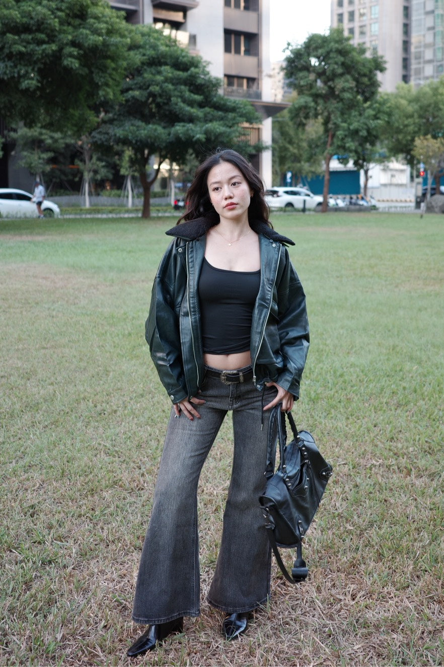 𝐆𝐫𝐮𝐧𝐠𝐞 𝐠𝐫𝐞𝐲 𝐟𝐥𝐚𝐫𝐞 𝐣𝐞𝐚𝐧𝐬 🖤