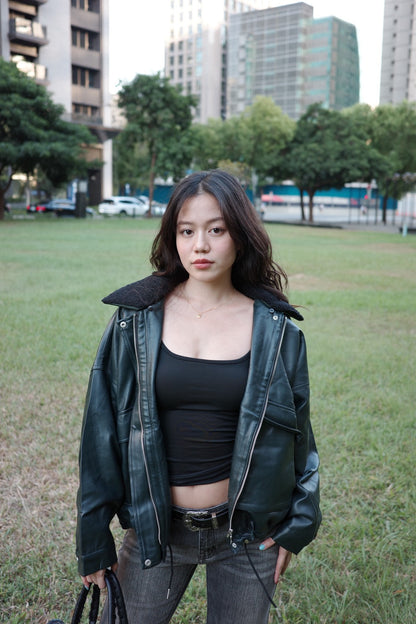 𝟐𝟎𝟎𝟎𝐬 𝐟𝐚𝐮𝐱-𝐥𝐞𝐚𝐭𝐡𝐞𝐫 𝐛𝐚𝐝𝐝𝐢𝐞 𝐣𝐚𝐜𝐤𝐞𝐭 🖤🎱