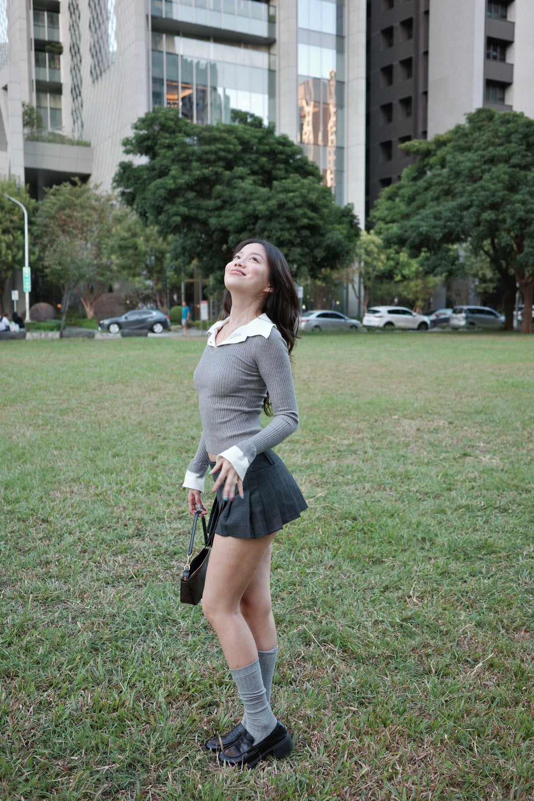 𝟐𝟎𝟎𝟎𝐬 𝐩𝐥𝐞𝐚𝐭𝐞𝐝 𝐦𝐢𝐧𝐢 𝐬𝐤𝐢𝐫𝐭 🩶📰